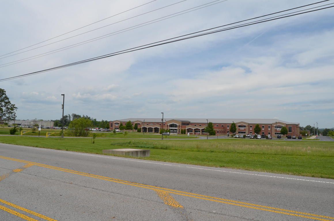 Cook Rd: Cook Rd, Crossville, TN 38555